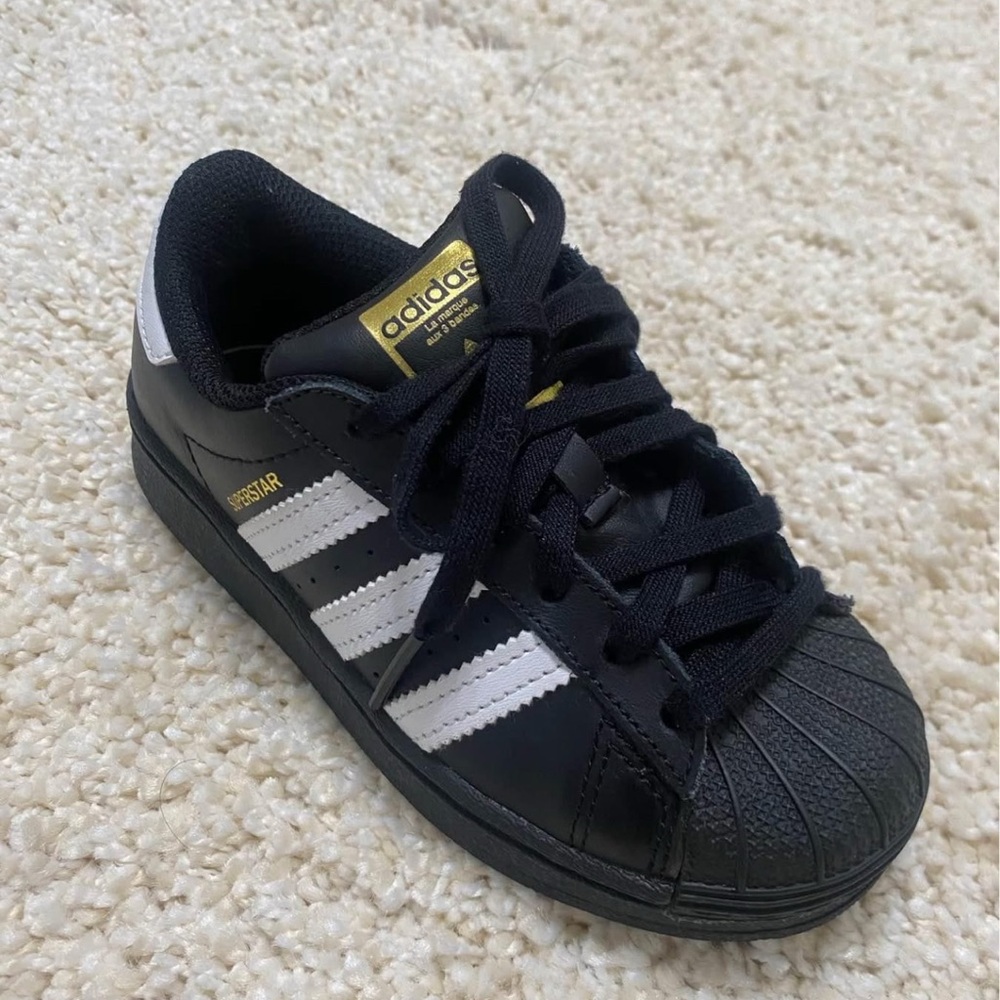 Adidas Kids Superstar Black and White Shoes NEW 11K